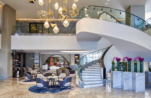 Sheikh Zayed City Hotel | Crowne Plaza West Cairo Arkan by IHG