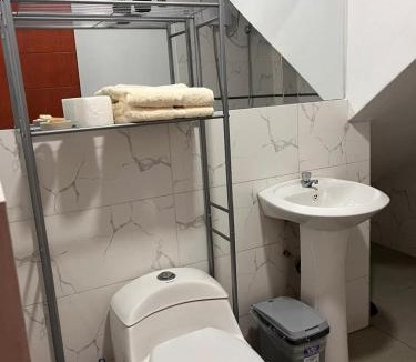 Chimbote Apartment | DEPA DE 90m2 A 10 MINUTOS DEL CENTRO
