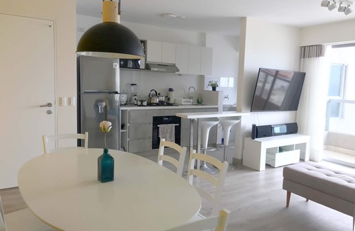 San Miguel Apartment | Departamento Fresco, Cómodo, Bien Iluminado y Cerca a Todo