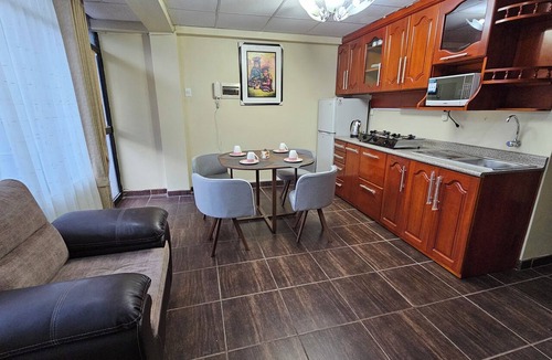 Primavera Ski Chalet | Detached House Near Downtown on the Second Floor - Los Profesionales