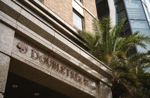 Higashimachi Hotel | DoubleTree by Hilton Naha