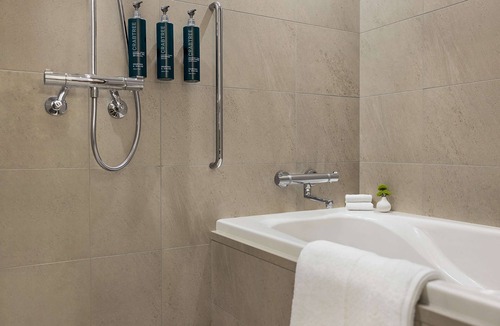 Toyama Hotel | DoubleTree by Hilton Toyama