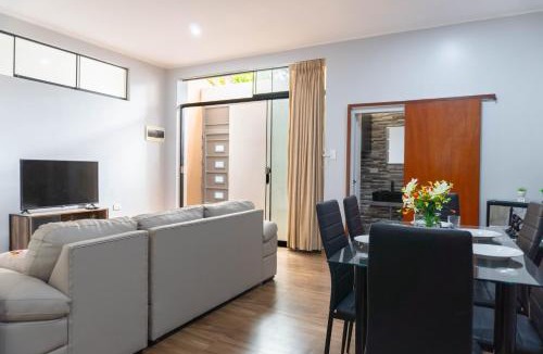 Piura Apartment | Dpto de 3 habitaciones, WiFi y cocina equipada - Pet Friendly