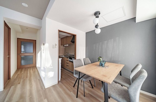 Naebocho Apartment | E-US NAEBO 203