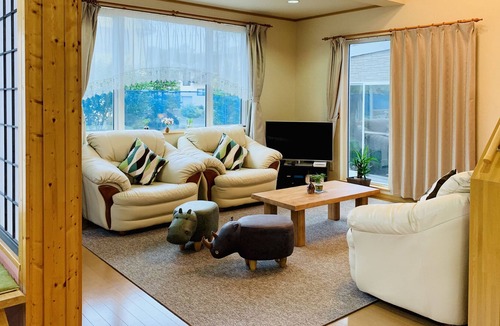 Shiraoi House | Ecco ’s House for family stay