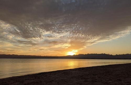 Soma Bay Apartment | Elevated Sea View 2BR Standalone Free Beach & Pool in Somabay