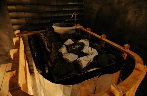Ryuga Onsen Hostel | EN PLUS sauna and capsule bed 男性専用