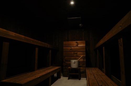 Ryuga Onsen Hostel | EN PLUS sauna and capsule bed 男性専用