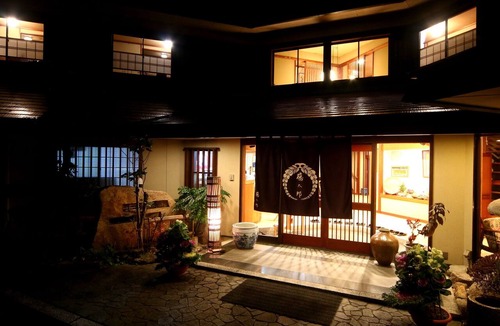 Enakyo House | Ena Toutaro