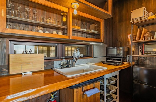 Ihama RV Rental | Enjoy a luxurious time while looking out at the se/Kamo District Shizuoka