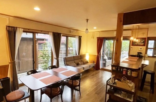 Old Town House | Entire Villa for Rent Within Walking Distance of Takayama's Old Town, Featuring High-Speed Wi-Fi and a Terrace | Sleeps Up to 6