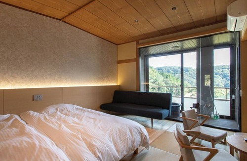 Takaoka House | Etchu Goi Hanao Onsen Yamaboushi
