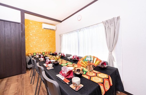 Kamiikebukuro Apartment | Everyone Gets a Room 6 Private Bedrooms 2 Showers Ikebukuro 3min