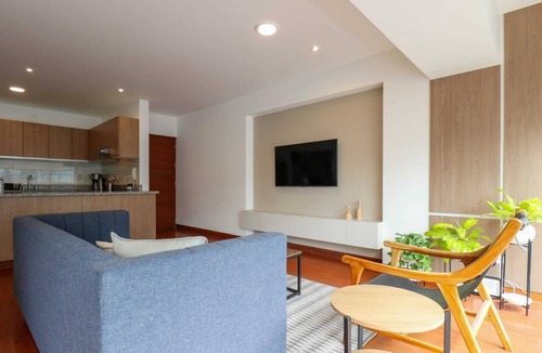 Miraflores Apartment | Extraordinary 2BR near Parque Kennedy