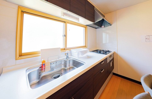 Kita Ward House | Extreme