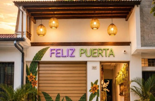 Iquitos House | Feliz Puerta - Entire House with Rooftop Terrace, Iquitos