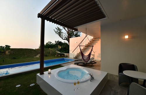 Miyakojima Villa | Feliz Villa Suite Irabujima Sawada