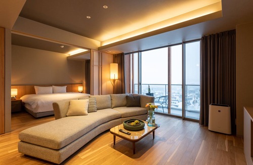 Furano Hotel | Fenix West