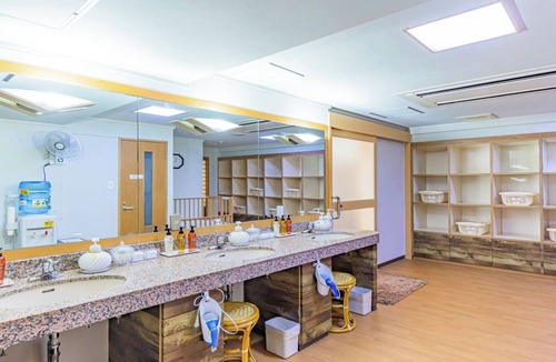 Okinawa Hotel | For 2 people Japanesestyle room 23 square met/Naha Okinawa