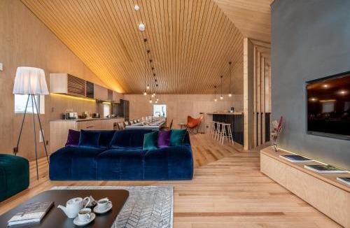 Niseko Villa | Foxwood B by H2 Life