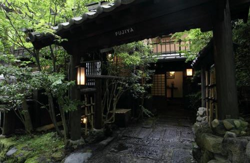 Yamakawa Onsen Hotel | Fujiya