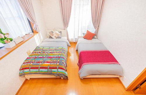 Higashikoiwa Apartment | FUKUROU 4BR Group Villa 60 min from Haneda & 5 min to JR St Haneda airport