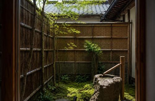 Sannenzaka Ninenzaka Villa | Futaai Kyoto Machiya Private Villa