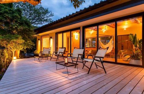 Ugata Villa | g -grǽm-