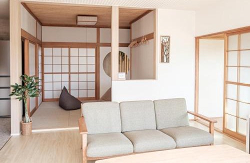 Kojohama Villa | garden villa 月灯tsukibi
