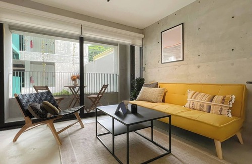 Barranco Apartment | geko | Amarello 1BR Flat in Barranco w/terrace