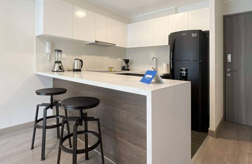 San Isidro Centro Financiero Apartment | Geko | Elegant 1BR w/Pool near San Isidro