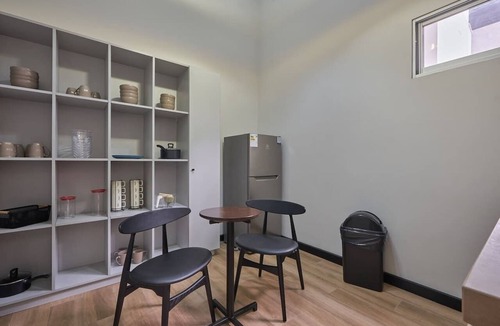 San Eugenio Apartment | Geko l Cheery 1BR w/Balcony & AC in San Isidro