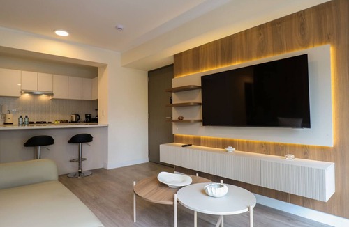 San Isidro Centro Financiero Apartment | Geko l Luxury & Cozy 2BR w/Balcony in San Isidro