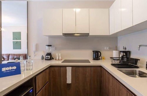 Barranco Apartment | Geko | Modern 1BR Steps to the Sea w/Pool