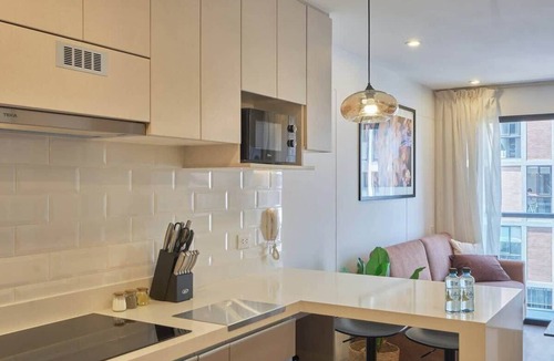 Santa Cruz Apartment | Geko | Modern 2BR w/Balcony & Pool in Miraflores