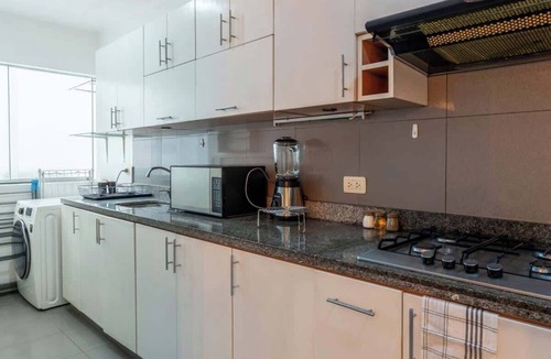 Armendariz Apartment | Geko| Modern Bright 1BR Near Larcomar