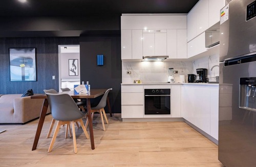 Barranco Apartment | geko | Paradiso 2BR in Barranco w/balcony