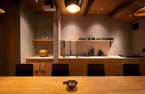 Ikuno Hotel | GEN 100 Years old traditional villa w Tea Ceremonyroom/Osaka Ōsaka
