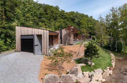 Hirafu Ski Chalet | Gen Myo 玄妙