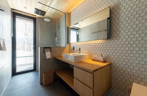 Hirafu Ski Chalet | Gen Myo 玄妙