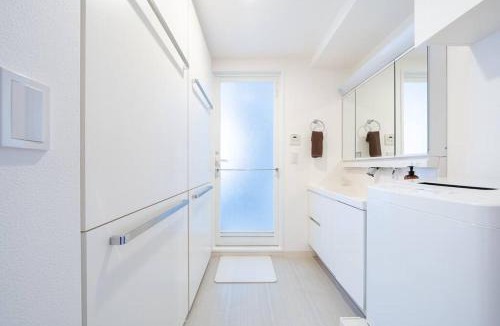Ota Apartment | Generous Forest 301