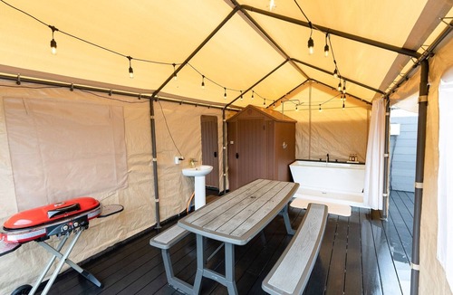 Yamakita Hotel | Glamping dome tent with toilet and semiopenair bath no meals plan/Ashigarakamigun Kanagawa