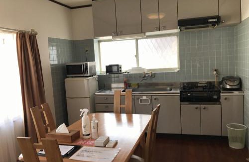 Amami Apartment | Golden Mile Apartment