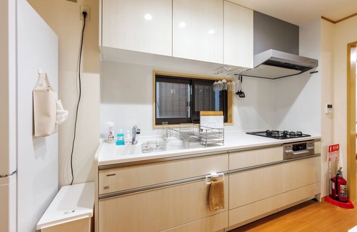 Nakamura House | Gomae-cho [Within walking distance of Nagoya Station/Accommodates up to 10 guests/Equipped with 2 bathrooms and 2 toilets] Enjoy a relaxing stay in a traditional Japanese setting · 7 beds
