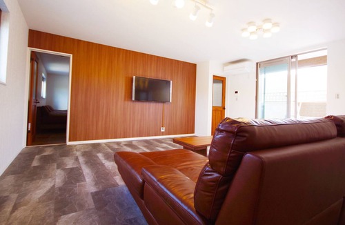 Taketomi-jima Taketomi-cho Apartment | Good location to walk to the city area! 2F partial charter
