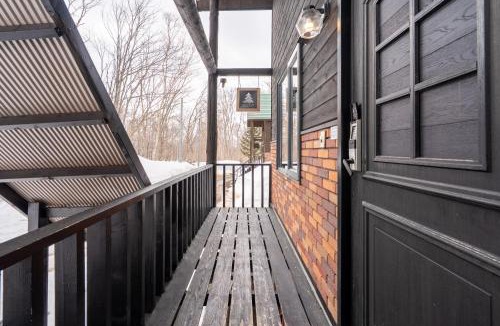 Niseko House | Goodfellas Onsen House