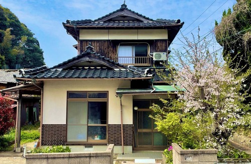 Shimonoseki House | Goodies Ella