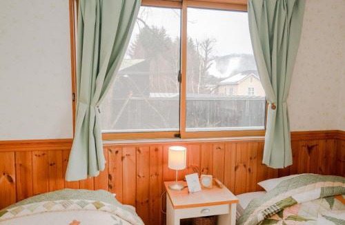 Karuizawa Bed & Breakfast | Guest House Chaconne Karuizawa