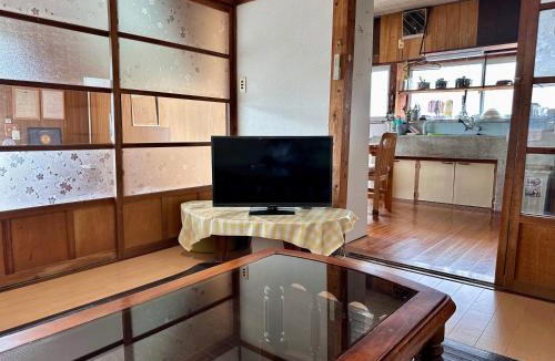 Shinkamigoto House | Guest House Island