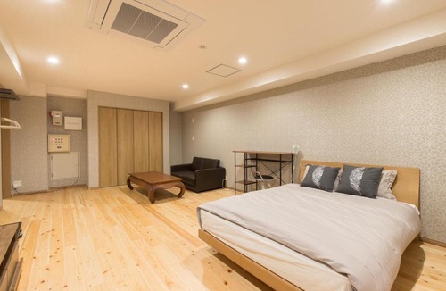 Namba Apartment | guest house shimanouchi